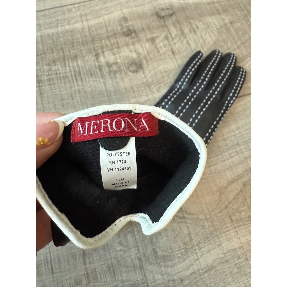 Merona Black Gloves White Contrast Stitching Small Medium